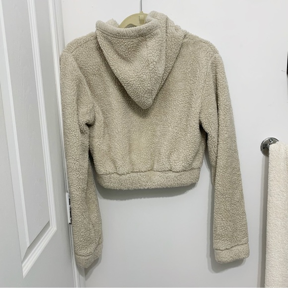 LOUNGE Underwear Cozy Teddy Crop Hoodie - Picture 4 of 9